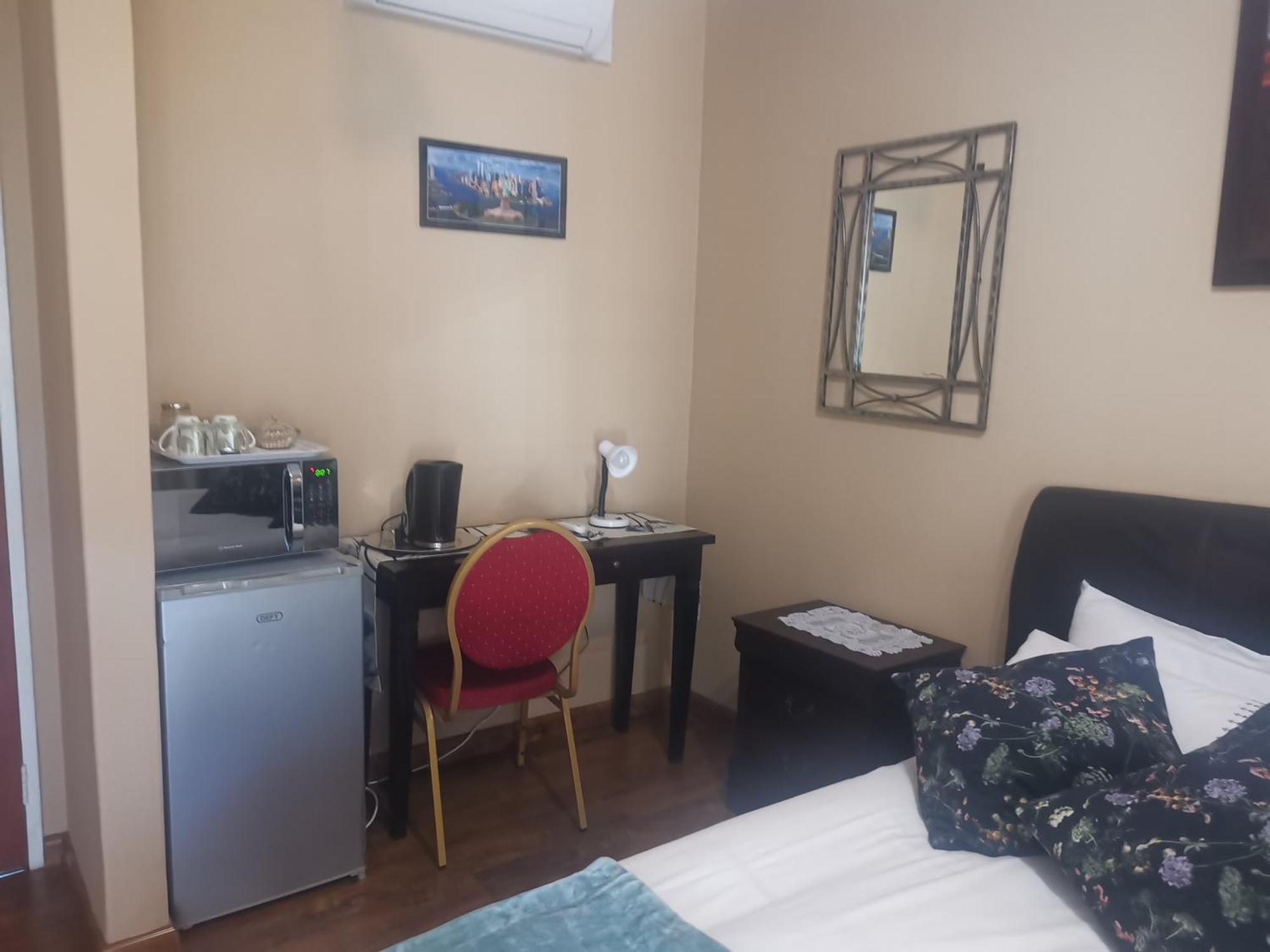 Aquila Guest House Претория Екстериор снимка